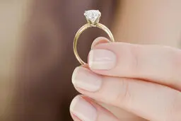 زوج‌های جوان تنها حلقه طلا می‌خرند