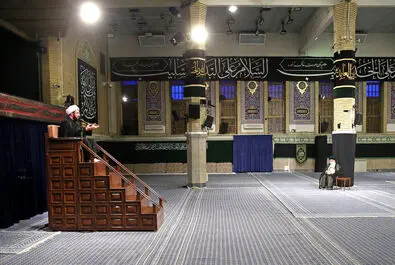مراسم عزاداری رحلت رسول اکرم (ص) با حضور رهبر انقلاب