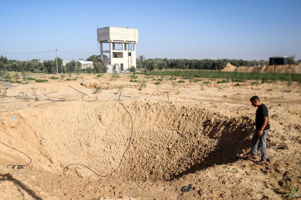 ورود لودرها برای یافتن اجساد صهیونیست های اسیر