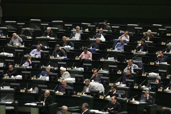 مخالفت مجلس با بررسی اولویت‌دار طرح نظام قانونگذاری