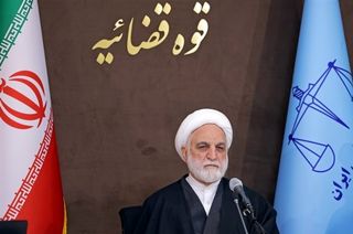 اژه ای : ترامپ ، پلشت و فاقد شخصیت و نزاکت است