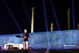 تصاویر کنسرت علیرضا قربانی در تخت جمشید
