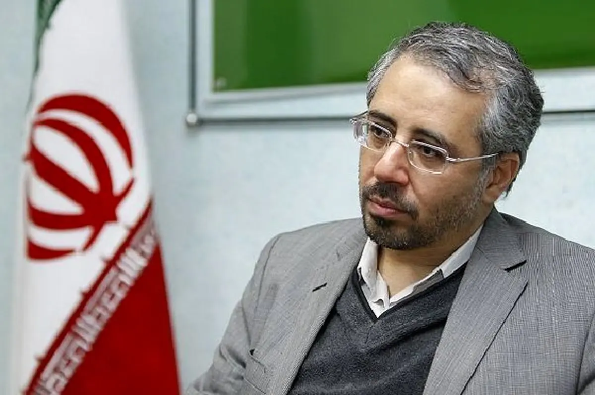 باقری لنکرانی: طوفان را با بند و بست نمی‌توانید کنترل کنید!

