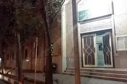 حمله افراد ناشناس با کوکتل مولوتف به حوزه علمیه آیت الله یثربی