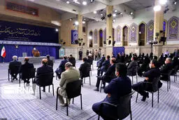 تصاویر دیدار پرستاران و خانواده شهدای سلامت با رهبر انقلاب