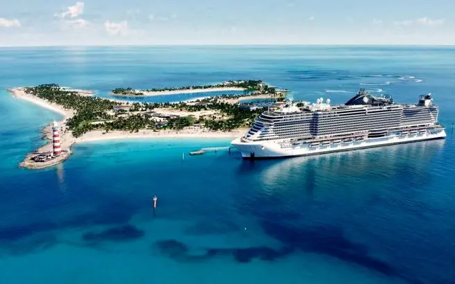 تعطیلاتی دور از هیاهوی نوروز؛ دریایی از آرامش و لوکس بودن روی کشتی کروز