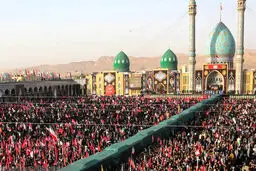 فیلم هوایی از جمعیت عظیم در نماز و تشییع پیکر قائد شهید