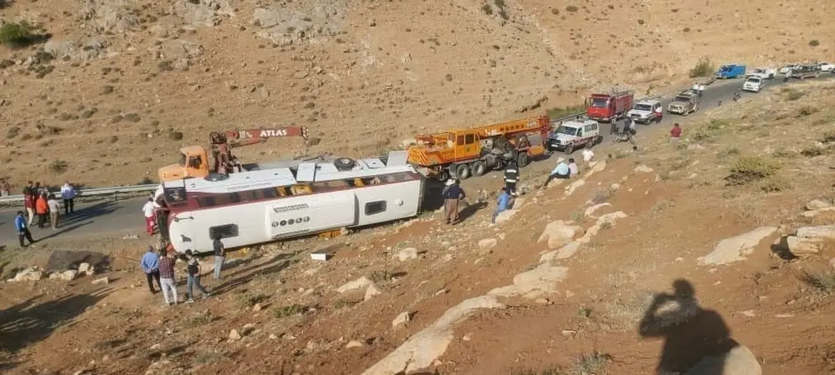 جزئیات کامل حادثه اتوبوس خبرنگاران