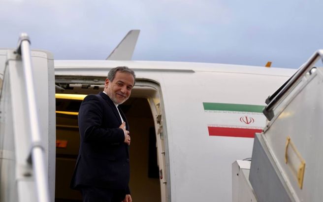 پس از پایان مذاکرات؛ عراقچی عازم تهران شد