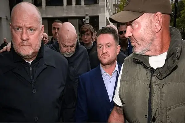 اسلام‌ستیز معروف انگلیسی در امارات چه می‌کند؟