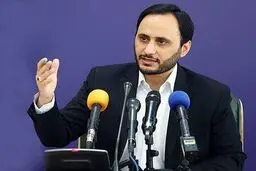 اظهارات عجیب و غریب سخنگوی دولت: نگاه دولت بازگرداندن جوانان نخبه به کشور است