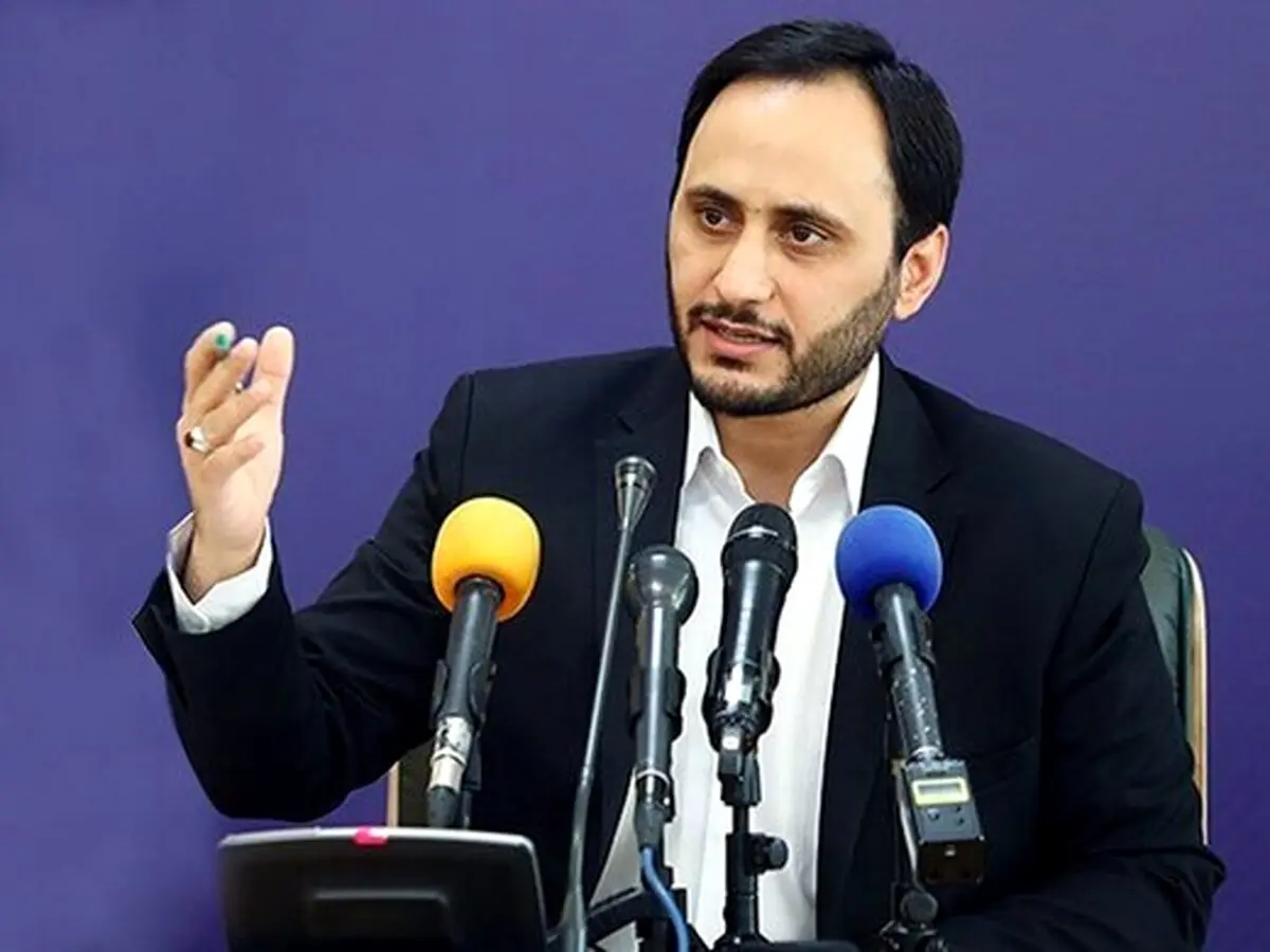 سخنگوی دولت رئیسی: قطعی گاز هم تقصیر روحانی است!