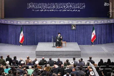 رهبر انقلاب