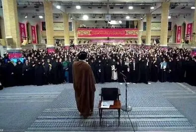 رهبر انقلاب