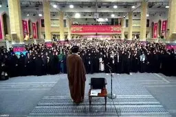 خدای ۱۴۰۴ همان خدای دهه ۶۰ است