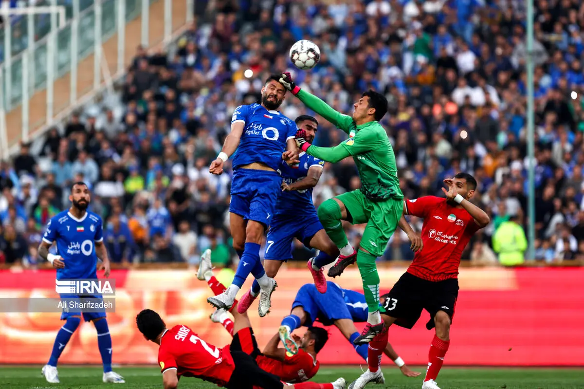 شکایت باشگاه پرسپولیس از بازیکن استقلال رد شد

