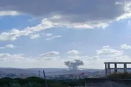 بمباران سنگین محدوده پاستور تهران