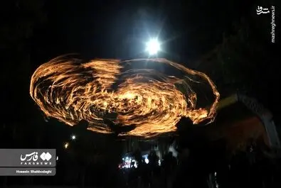  آیین مشعل گردانی