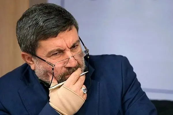 اعتراض شرق به دفاع الیاس حضرتی از شمخانی