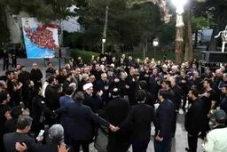 تصاویر عزاداری مسعود پزشکیان در کنار مردم تبریز