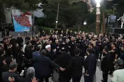 تصاویر عزاداری مسعود پزشکیان در کنار مردم تبریز