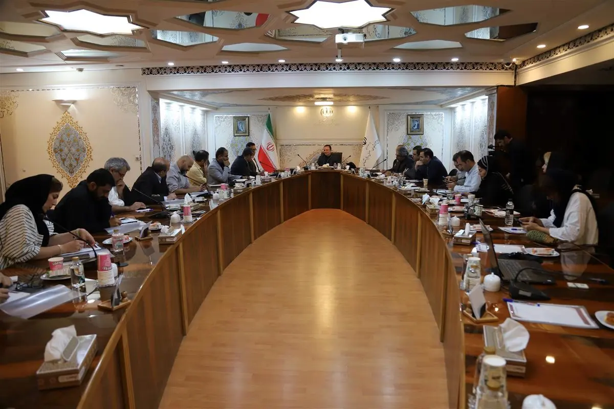 مسرور: نقد منصفانه، مسیر توسعه را هموار می‌کند