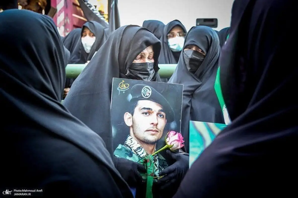  انتظار ۳۵ ساله یک مادر برای بازگشت فرزندش|عکس