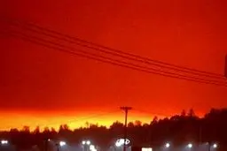 عجیب اما واقعی|ببینید آسمان چین قرمز شد