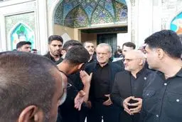 تصاویر پزشکیان در مراسم ختم شهدای قرارگاه مرکزی خاتم