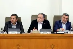 ارائه گزارش کامل مذاکرات ژنو از سوی عراقچی