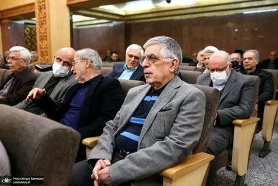  بهزاد نبوی