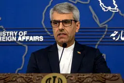 بقائی پاسخ داد: عراقچی چرا به عربستان و قطر سفر می‌کند؟
