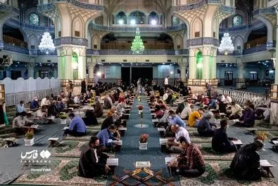 جزء خوانی قران کریم در شاه عبدالعظیم