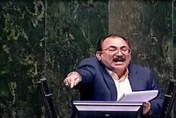پاکمهر: وزیر پیشنهادی بهداشت سیاسی ترین عنصر کابینه است 