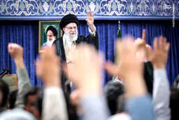 تا دقایقی دیگر؛ دیدار هزاران نفر از کارگران سراسر کشور با رهبر انقلاب 