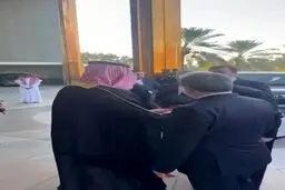 استقبال صمیمانه برادر بن سلمان و وزیر دفاع عربستان از عراقچی 