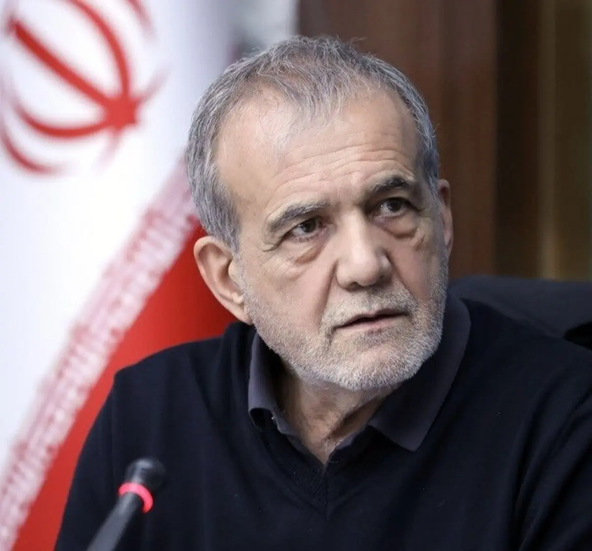 پزشکیان: باید فرزندانی تربیت کنیم که به توانایی رفع مشکلات کشور باور داشته باشند