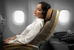 چطور در هواپیما خواب راحتتری داشته باشیم؟
