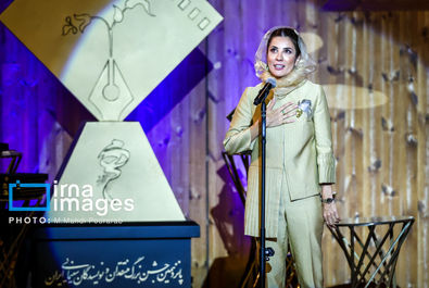 منتقدان و نویسندگان