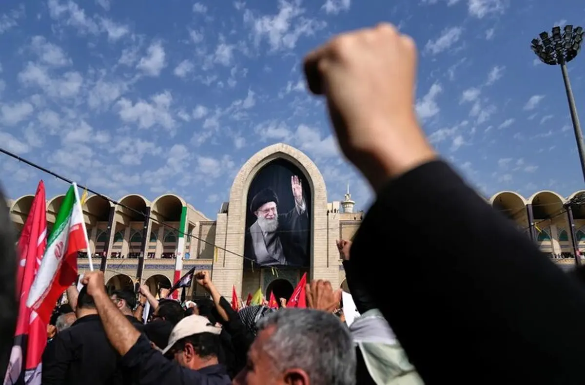 وداع ملت ایران با رهبر شهید از  نگاه آسوشیتدپرس
