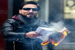 واکنش حجت الاسلام قمی به ترور سلوان مومیکا: قرآن را سوزاند، اما خودش خاکستر شد