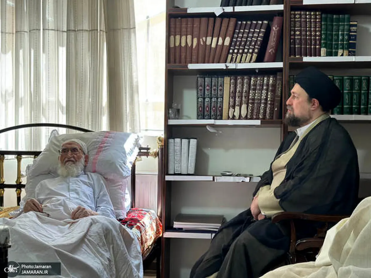 سیدحسن خمینی به عیادت آیت‌الله نوری همدانی رفت