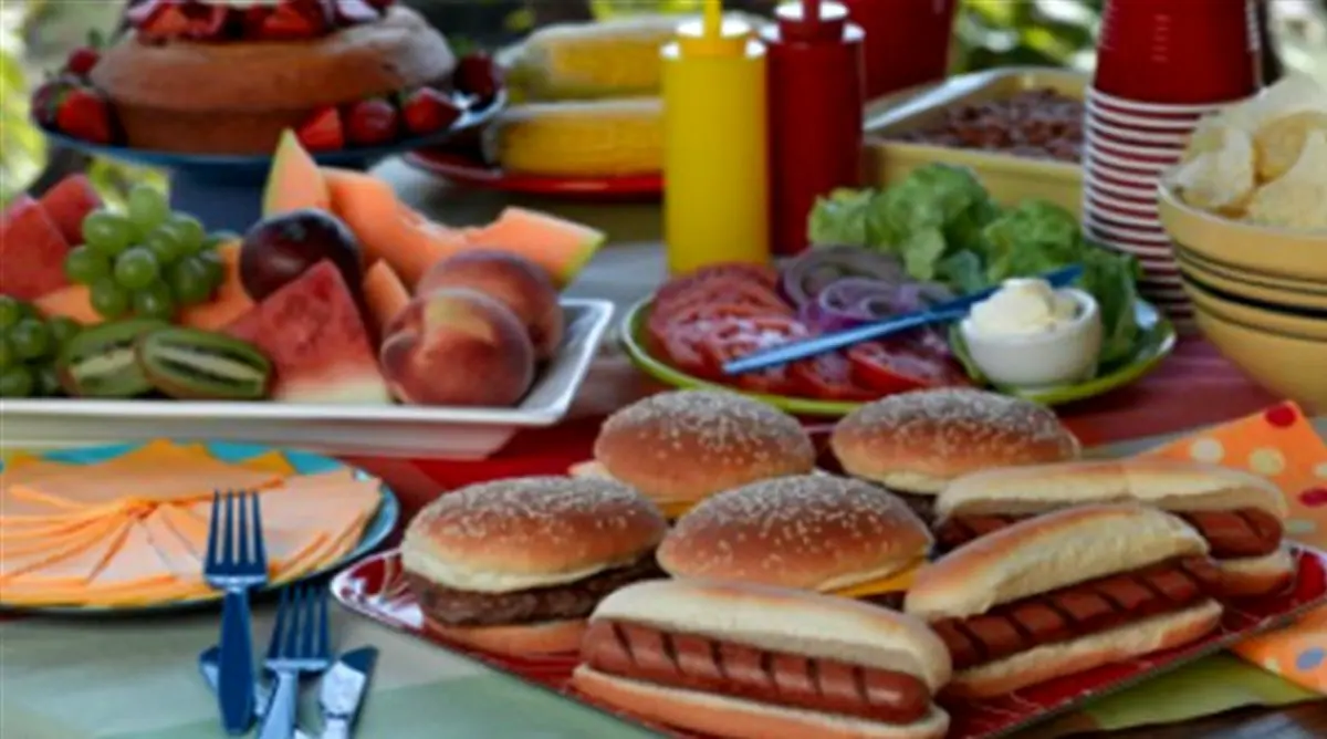 خوردن این غذاها را در تابستان ممنوع!