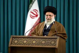 تصاویر | سخنرانی رهبرانقلاب در عید مبعث