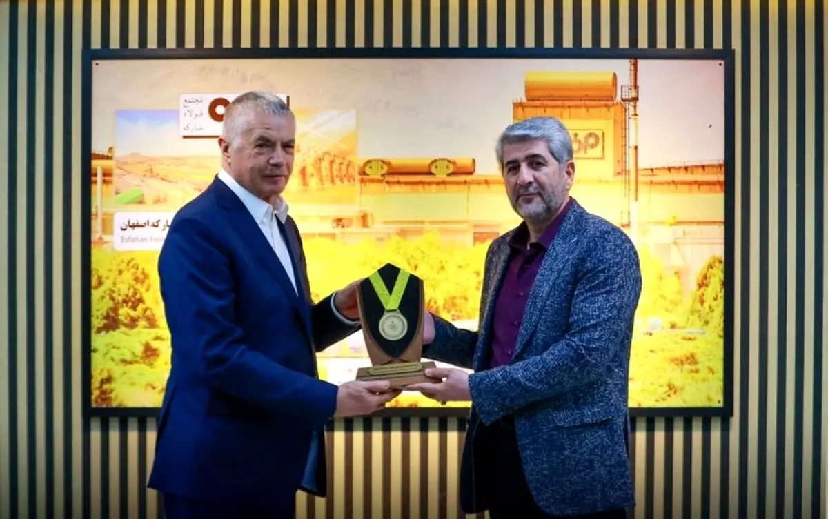 الکساندر مدودوف راهی سپاهان شد