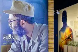 تصاویر نمایشگاه دائمی از رهبر انقلاب در لباس سربازی