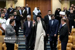 تصاویر مراسم تجلیل از قهرمانان و مدال آوران ورزش 