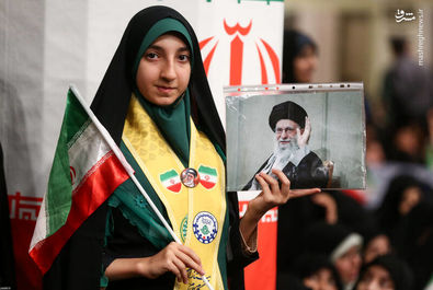 رهبر انقلاب