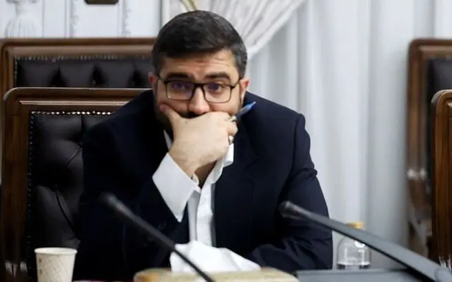 مراسم تشییع پیکر همسر و فرزند معاون رییس‌جمهور در مشهد برگزار شد