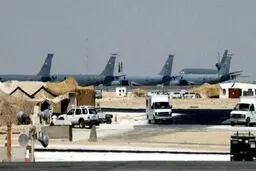 پایگاه العدید آمریکا پر از سامانه های پدافند شد + تصاویر